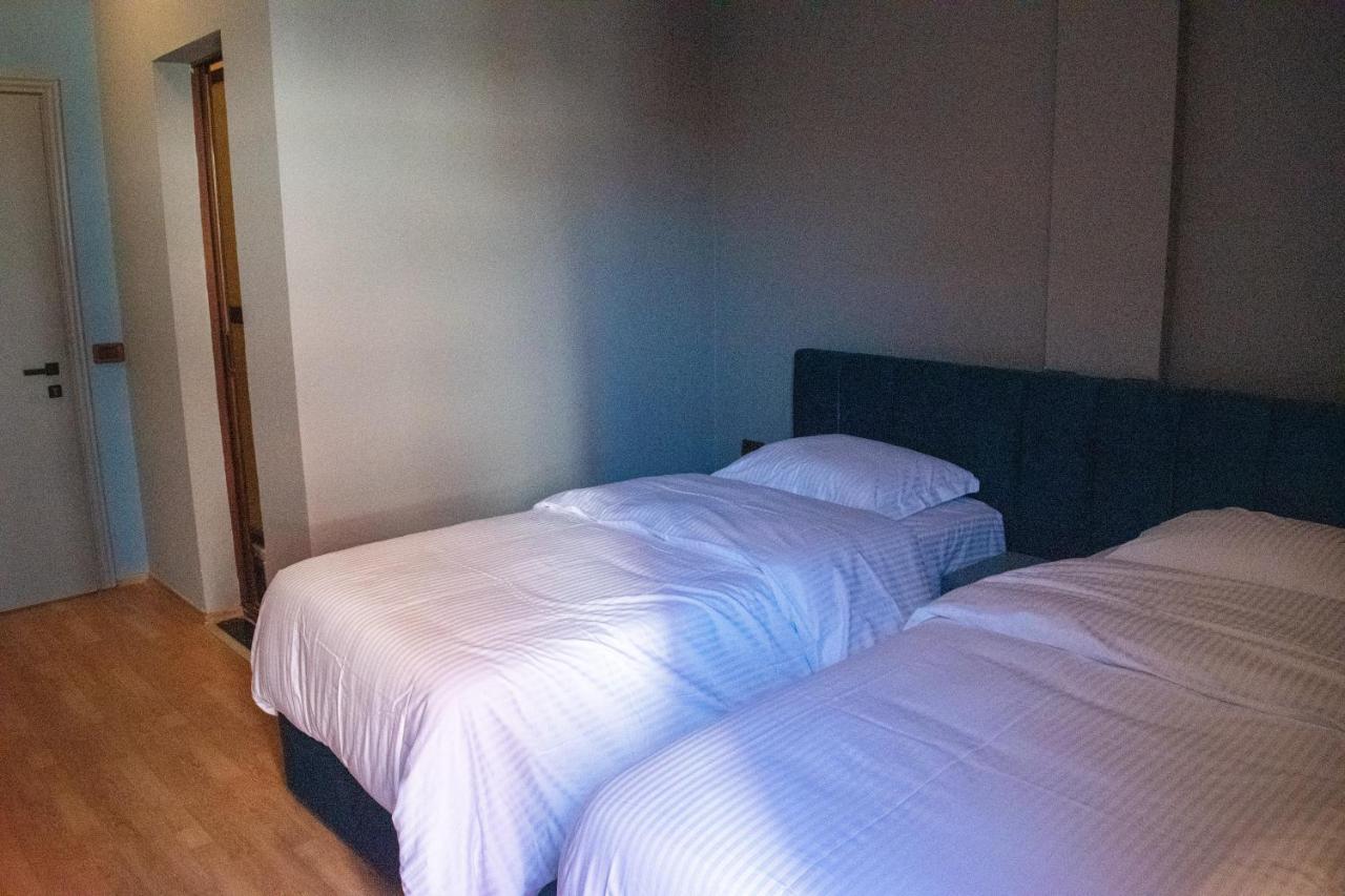 Hotel Hotel Tirona