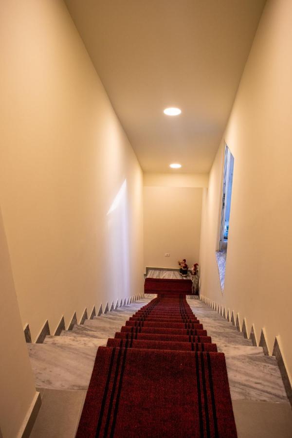Hotel Tirona