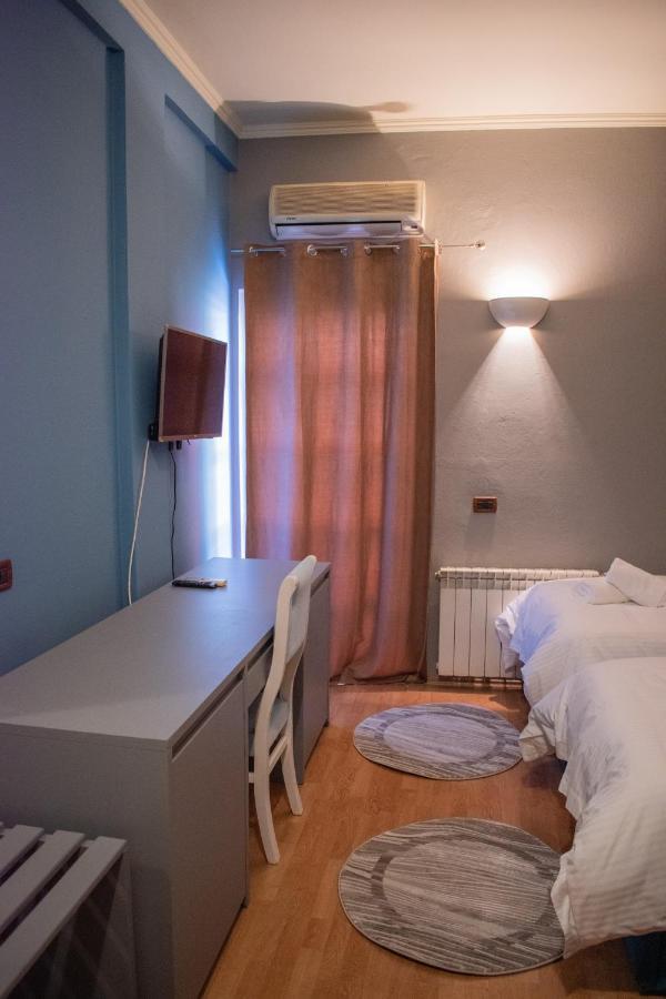 Hotel Hotel Tirona