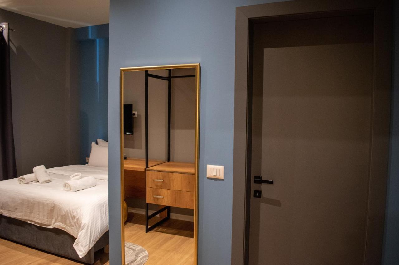 Hotel Tirona Hotel