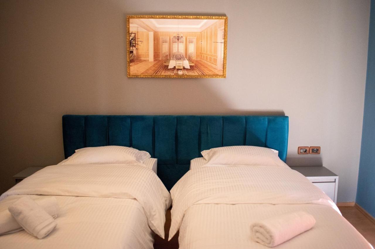 Hotel Tirona Hotel