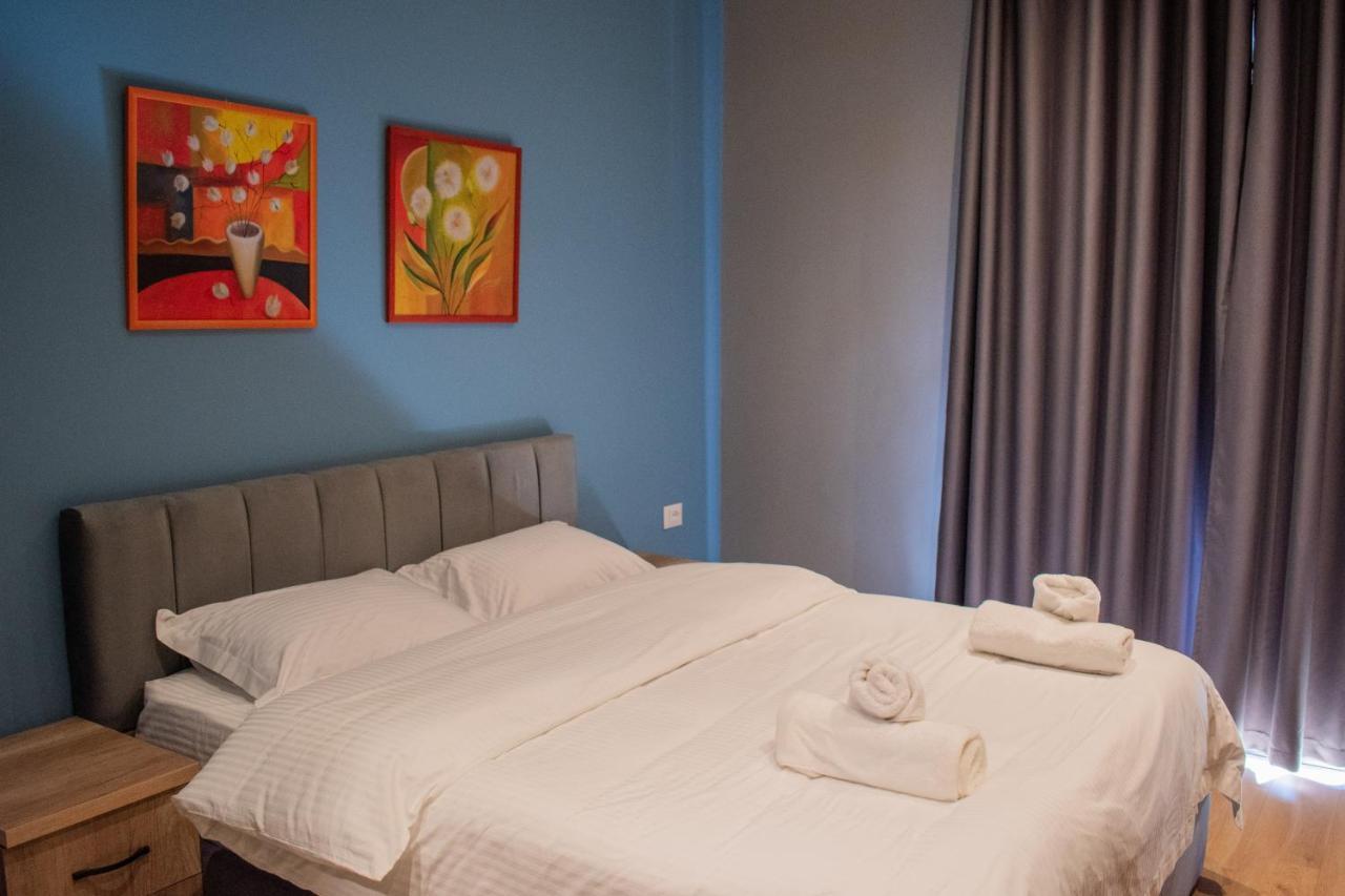 Hotel Tirona Hotel